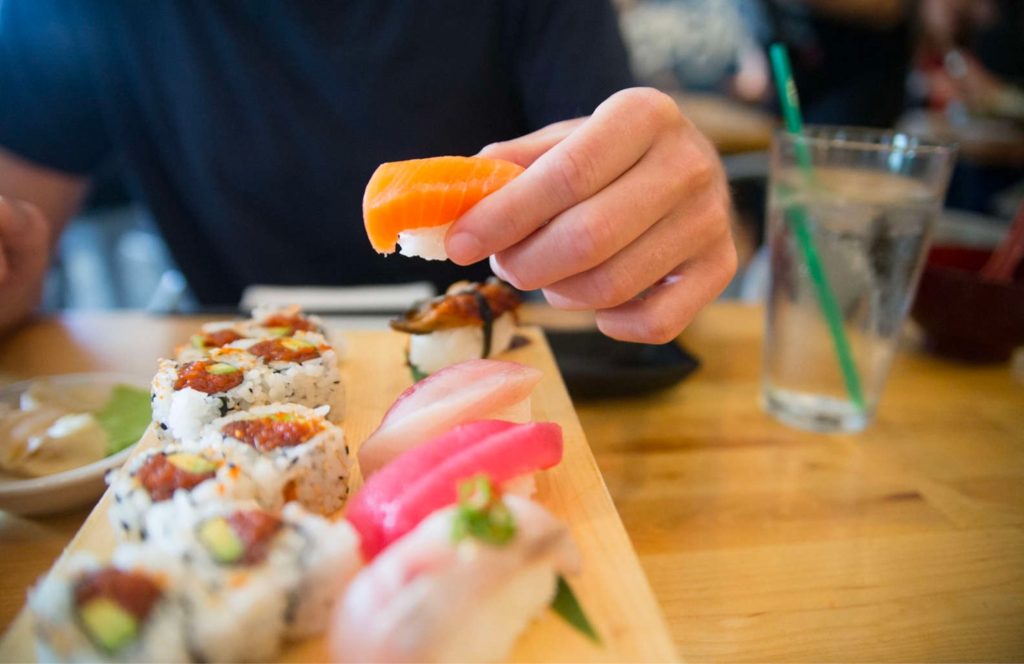 [CYD] SEO #1 Thưởng thức sushi chuẩn Nhật - Bạn đã ăn đúng cách chưa